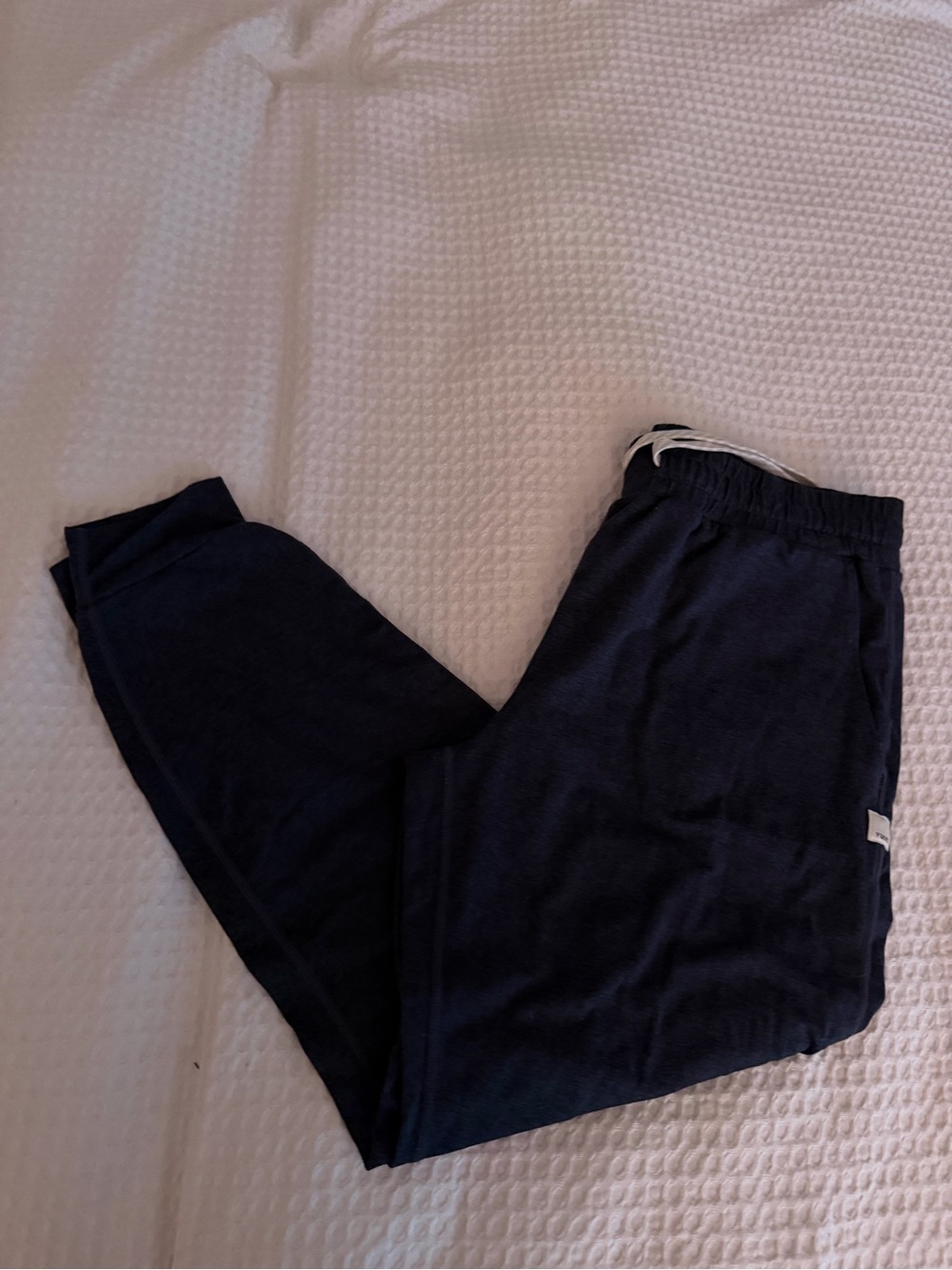 Vuori Navy Blue Cozy Jogger Pants - Brand Unknown